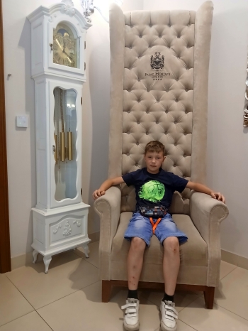6