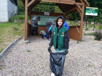 84ebe17f-28e9-4e7f-a056-c27fa94d438f