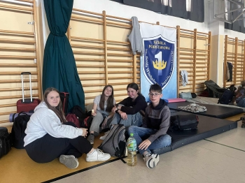 e247e4ae-1fc6-4122-b34f-65623577785e