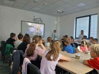 96fa6d4d-5922-4936-93bb-5c6cbaa2e2c8