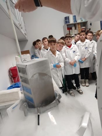 f8c6c5d2-d728-48d1-a95b-4be22ae8c4f5