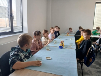 f914c4cb-f0df-4dc4-a14c-bbe9cb9b7a18