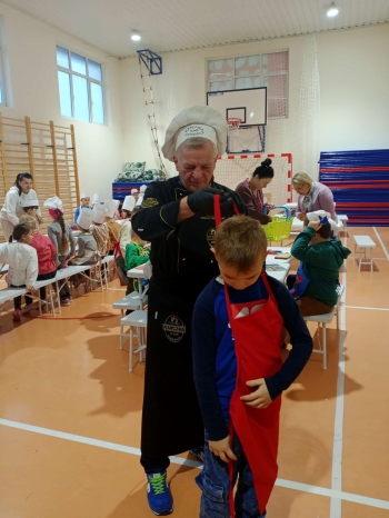 3cca9817-8a5f-44c8-80ff-83d3cd8d19f0