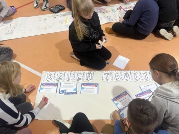 e23d6f23-c335-4602-86dc-6ca09e45d3eb