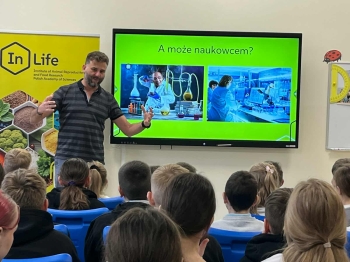 d3ad657a-d5ef-4b26-9fc2-1d793503ecb5