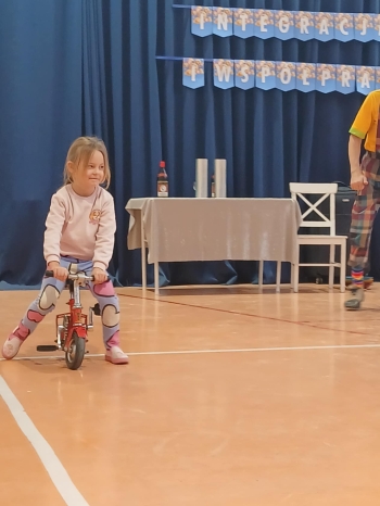 b380d08b-3812-439e-a371-d92985c6ea09