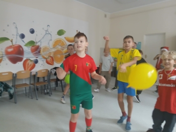 6ef911e0-ca01-4c9c-a266-b0bbdec23baa