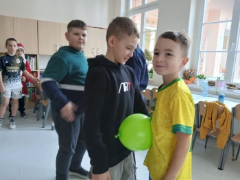 5495b7d7-e1fe-4bd8-a4f4-9b33c4278093