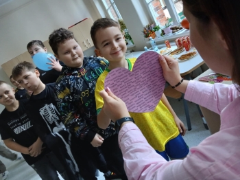 d3183db3-d375-46d2-9f93-16f1b845c31d