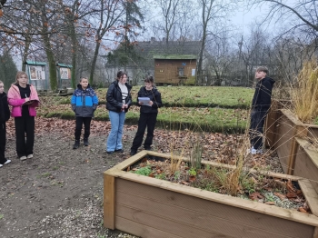 0673f983-631d-43e3-91b3-9fae3bf7ec09