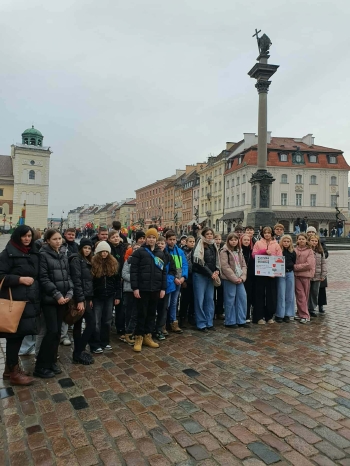 1db9928f-8805-42e8-a6aa-bc6f8f491371