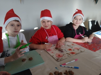 63e0e0bc-ff28-4218-a56b-d8d9710d53d1