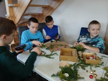 b14e1d0a-59d6-41ec-b424-09fa5ab16c45