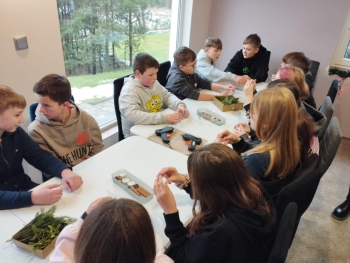 8553fcfe-f8d4-4dca-8fa3-3189646a741e