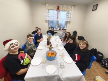 6563084d-e968-4093-ac6c-d9cf654dd286