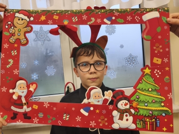 62545980-c191-4b78-829b-989296bbaef2