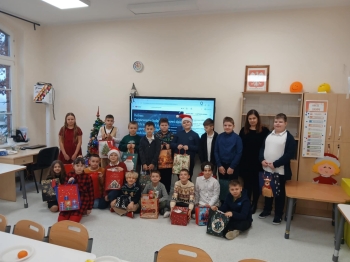 2ba34acc-31f6-45b9-a8d0-a40c910f6e0b