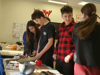 9ab2d855-8f8a-4257-8b64-51825455b0c3