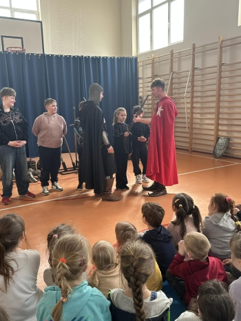 a8c2fcee-49f5-4285-a5ed-74d941bc765a