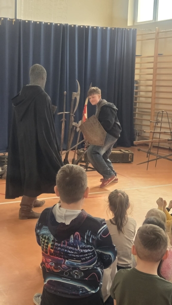 996cb219-41bd-4f86-8824-8499ac3ed147