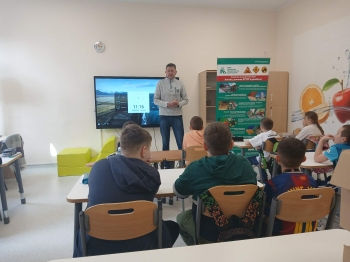 834eb9ee-0dca-4eab-afa6-67bc08f06a15