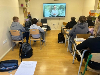 d8105aa2-781b-4bb0-a2e3-407cecd48f32