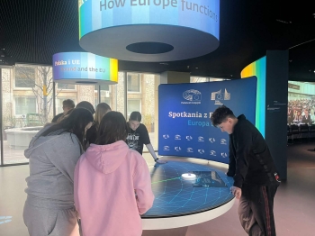 48b2dc99-d4e9-42f1-8b2b-9f2697840523