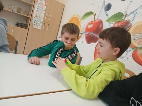 e4b60321-5a48-43ed-b764-02fd81689219