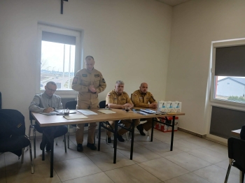 7d269504-95b1-4b25-a0ec-ee8b6fd97afb