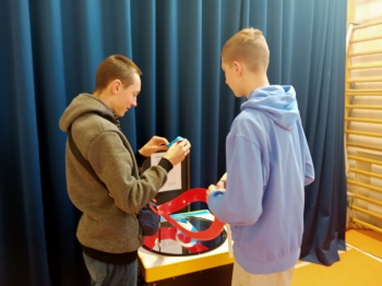 c0fe66ca-ace9-4593-aacb-42d586046fae