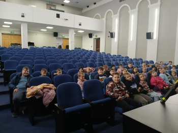 2d4066f6-3144-4f5d-bdc9-727ec1734802