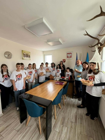 d4ae7b88-246e-4987-8ce1-8043e1a5ab2e