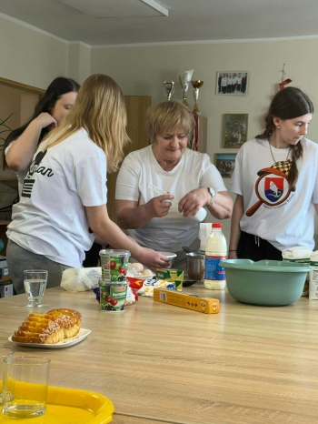 811231fa-8875-42d1-9869-7b9e42ab8180