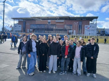 1bf5aeba-4c31-4606-8563-7e8638896d89