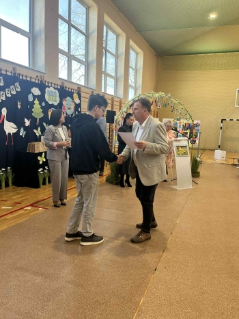 c257b043-885d-4ce1-a104-e775ff875ad5