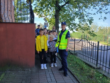 Spotkanie uczniów klas 1–3 z Policjantką – lekcja o bezpieczeństwie