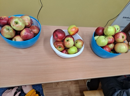 Dzień jabłka w klasie 3